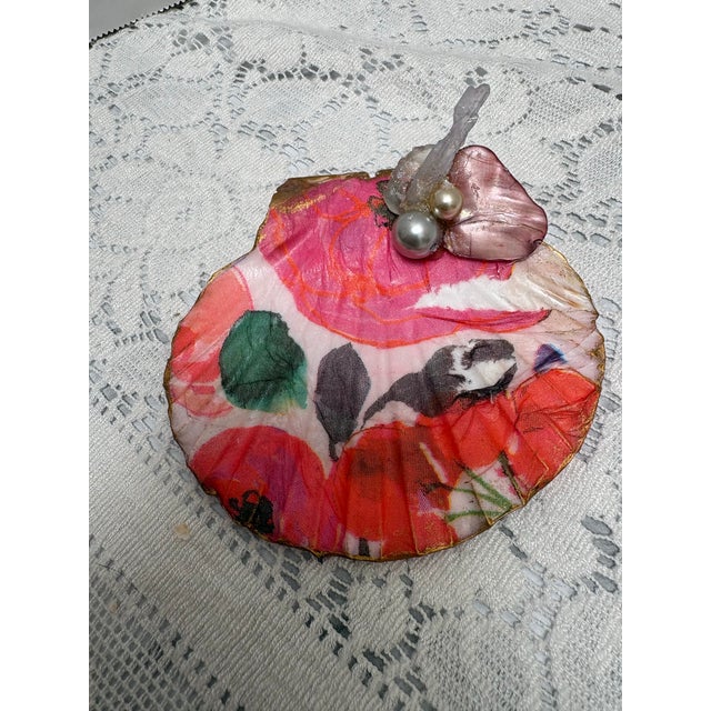Handcrafted Floral Seashell Trinket Tray For Sale - Image 4 of 5
