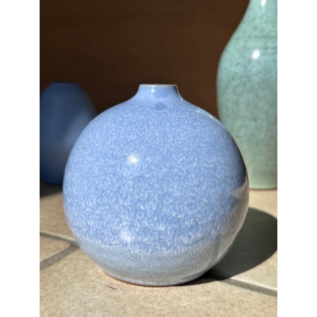 Handmade Light Blue Studio Ceramic Vases from Manufaktur Töpferhof Römhild, Thuringia, Germany, 1970s, Set of 2 For Sale - Image 11 of 15