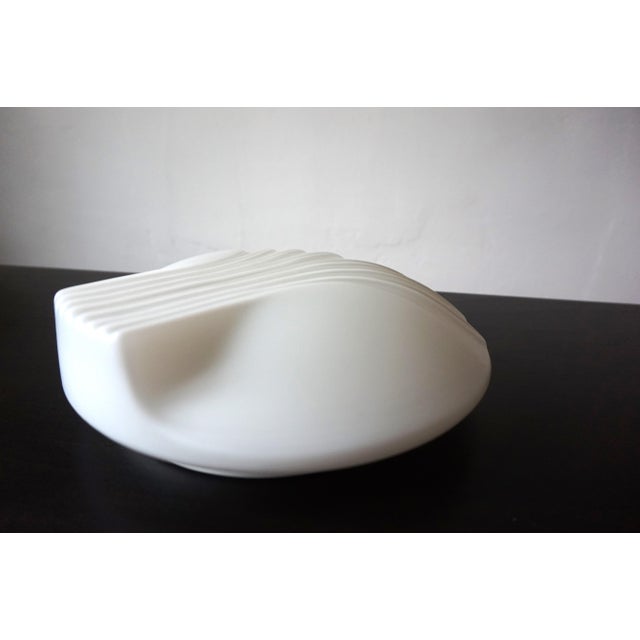 White Art Deco Opal Glass Mussel Wall Lamps by Egon Hillebrand for Hillebrand Leuchten, 1960s, Set of 2 For Sale - Image 8 of 18