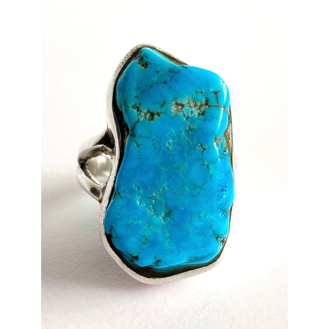 Metal * Organic Genuine Arizona Blue Turquoise Statement Ring in Sterling Silver, Vintage Estate, Size 7 For Sale - Image 7 of 11
