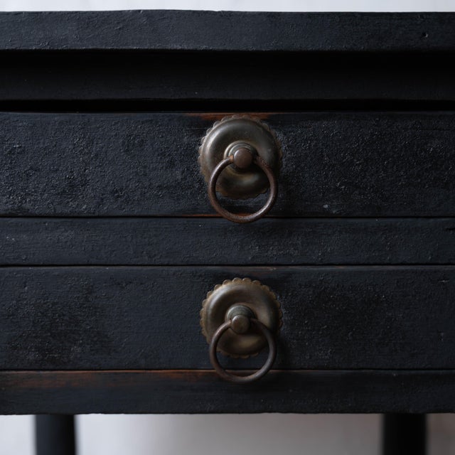 New England Pine Drop-Leaf Work Table in Black, c.1850 For Sale - Image 11 of 18