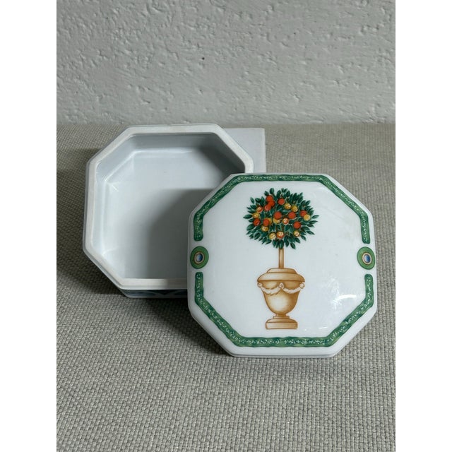 Philippe Deshoulières Limoges France "Jardin Royal" Octagonal Topiary Trinket Box For Sale - Image 4 of 9