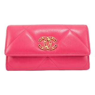 Chanel CC Logo Quilted Lambskin Leather Pink Gold-Tone Hardware Flap Long Wallet For Sale
