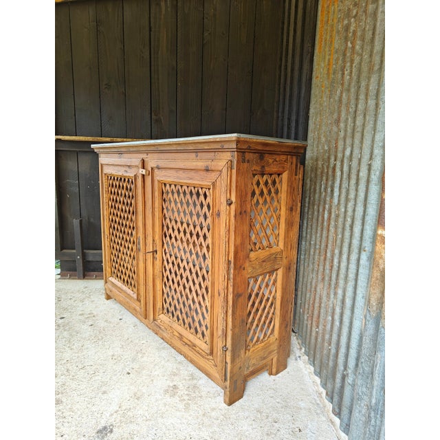 Pine Buffet with Zinc Top, 19th Century For Sale - Image 8 of 18