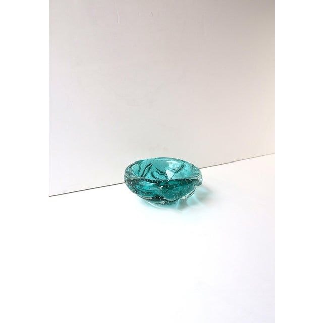 Italian Murano Art Glass Bowl Green, Organic Modern, Circa Mid-20th Century For Sale - Image 9 of 11