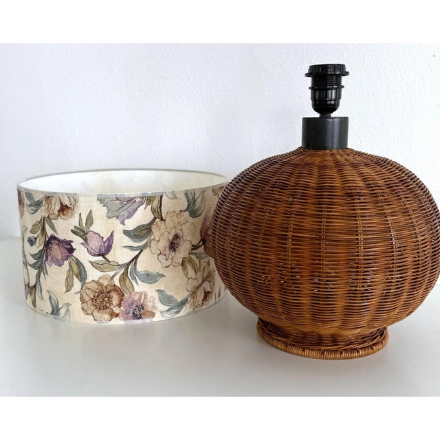 Brown Mid-Century Modern Italian Wicker Table Lamp, 1970s For Sale - Image 8 of 11