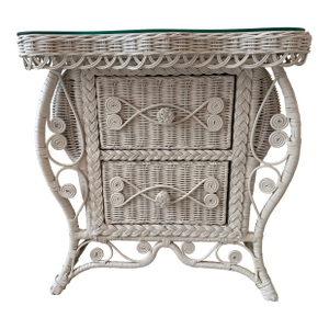 1980s Coastal Style Fiddlehead Wicker White Peacock Side Table Nightstand Two-Drawers
