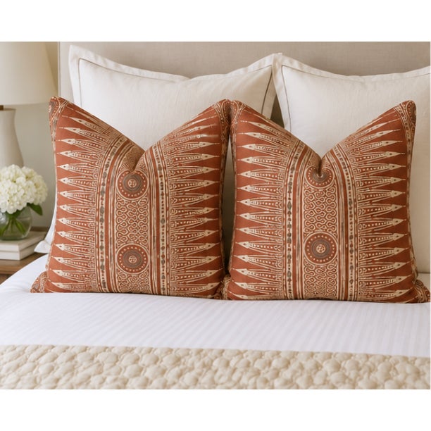Mid-Century Modern Lee Jofa Indian Zag in Paprika- A 22 Pair of Pillows For Sale - Image 3 of 4