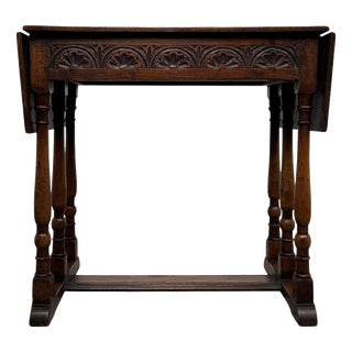 20th Century English Oak Drop-Leaf Side Table For Sale
