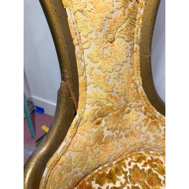 Pair of Vintage Hollywood Regency High-Back Accent Chairs – 1960s Gold Velvet For Sale In New York - Image 6 of 8