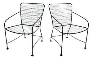 Russell Woodard Style Black Wrought Iron Lanai Lounge Chairs, 1960s - a Pair
