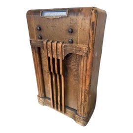 Example of Radiobar Corp. and Philco Decor