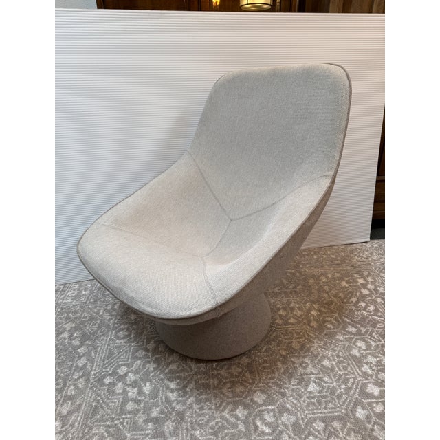 Luca Nichetto for Artifort Pala Swivel Chair + Ottoman, Set For Sale - Image 10 of 12