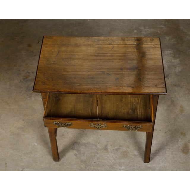 English Georgian Period 18th Century Oak Side Table with Carved Apron and Drawer For Sale - Image 10 of 12