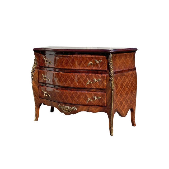 French Vintage French Louis Inlaid and Gilt Bombe Commode For Sale - Image 3 of 11