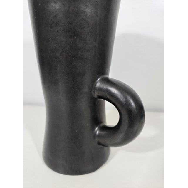 Black Ceramic Model 860 Pitcher and Tumblers by Pol Chambost, France, 1950s, Set of 7 For Sale - Image 8 of 17