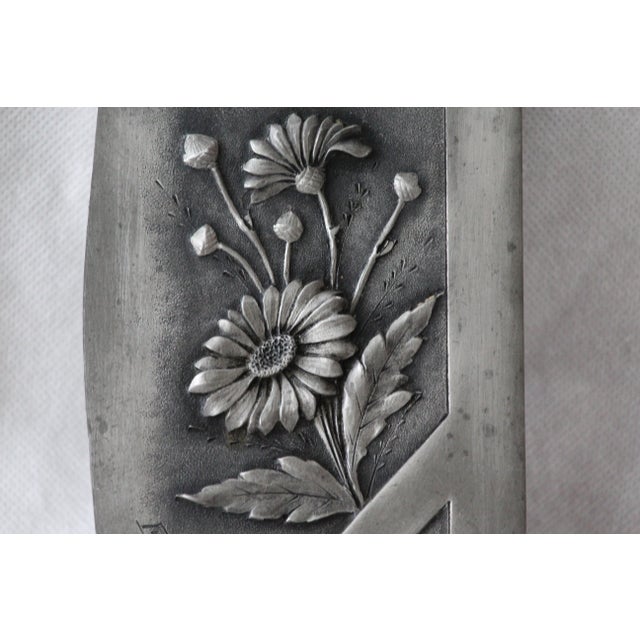 Silver Jewelry Box with Daisy Decor, 1930s For Sale - Image 6 of 18