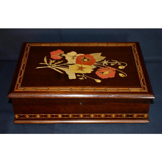 Traditional Wooden Inlaid Jewelry Box Vintage Henrique Michels Inlaid Floral Marquetry For Sale - Image 3 of 16