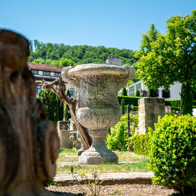 Large Garden Krater Vase in Cast Stone, 1990s For Sale - Image 13 of 13