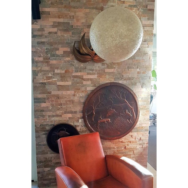 Italian synthetic resin ball hanging lamp from 1960. European Plug (up to 250V).The wiring of this item may be original...