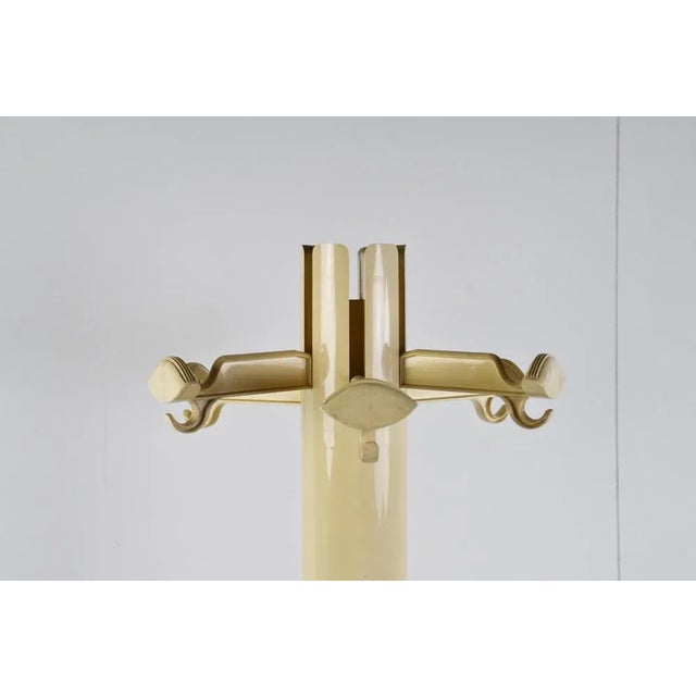 White Italian Planta Coat Rack attributed to Giancarlo Piretti for Anonima Castelli, 1970s For Sale - Image 8 of 9