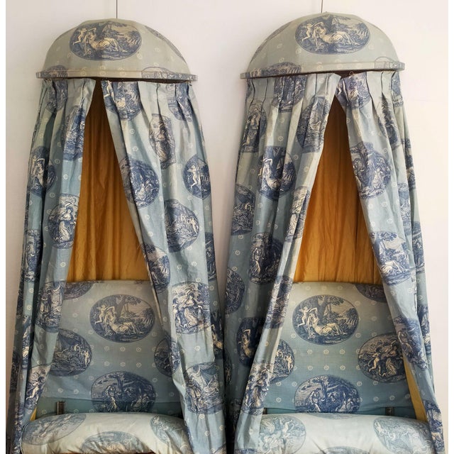 Canopy Beds with Headboards, Curtains and Bolster in Toile de Jouy, 1960s, Set of 2 For Sale - Image 6 of 6