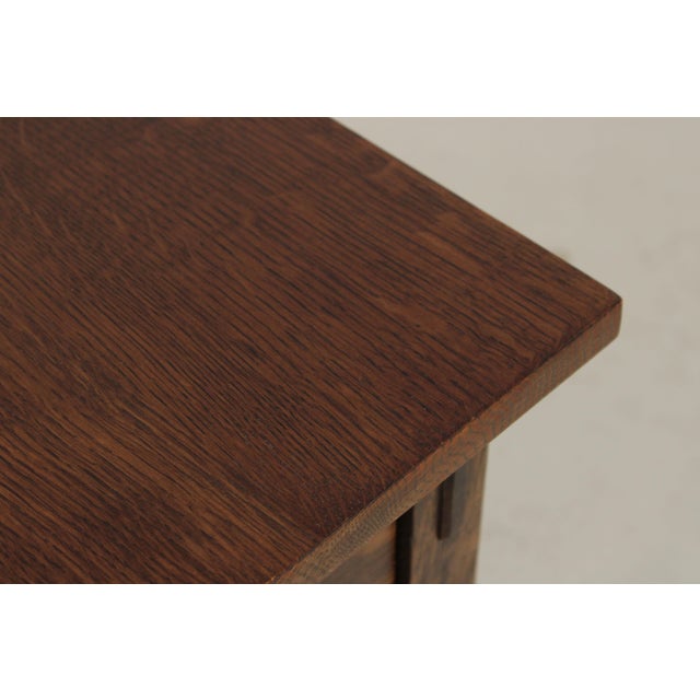 Pair Stickley Arts & Crafts Mission Oak Lamp Tables For Sale - Image 10 of 17