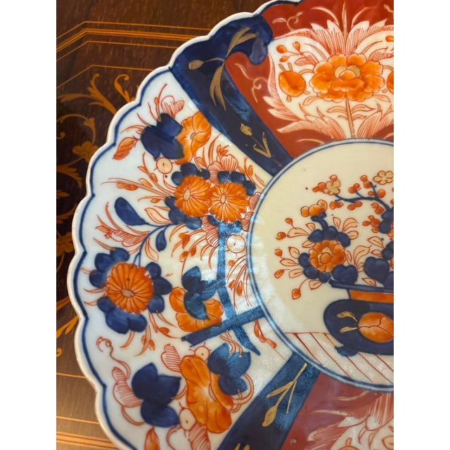 Antique Japanese Imari Porcelain Plates with Scalloped Edge, 1900, Set of 2 For Sale - Image 10 of 16