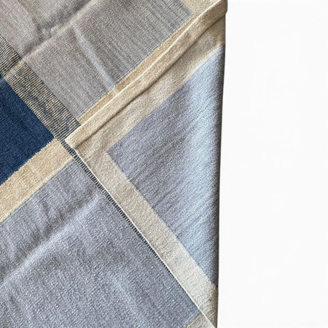 1980s Modern Swedish-Inspired Kilim Rug | 8' X 10' | Flatweave in Blue & Ivory For Sale - Image 5 of 6