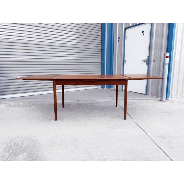 Wood 1960s Danish Modern Teak Extendable Dining Table by Am Mobler (Refinished) For Sale - Image 7 of 14