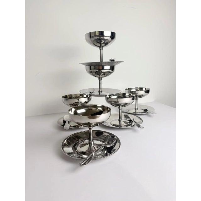 Silver Vintage Italian Stainless Steel Dessert Coupe Set, 1980s, Set of 18 For Sale - Image 8 of 8