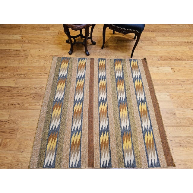 Tan Square Size Vintage Native American Navajo Rug. Wool & Cotton, Eye Dazzler Pattern, 4x4 For Sale - Image 8 of 17