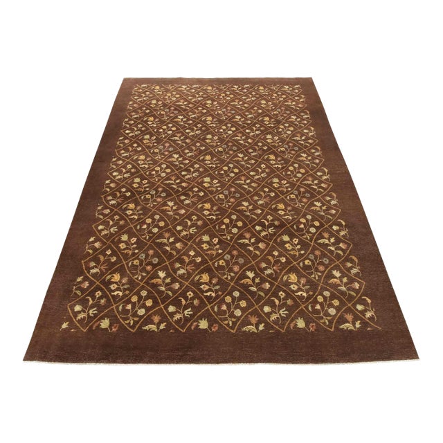 Aubusson Rug 9’11” X 13’5” Brown Wool Traditional Hand-Knotted Oriental Carpet For Sale