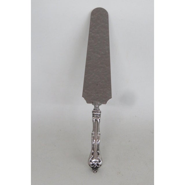 Traditional Pie Cake Server Stainless Steel Blade Sterling Silver Scrollwork Handle 5141b For Sale - Image 3 of 6