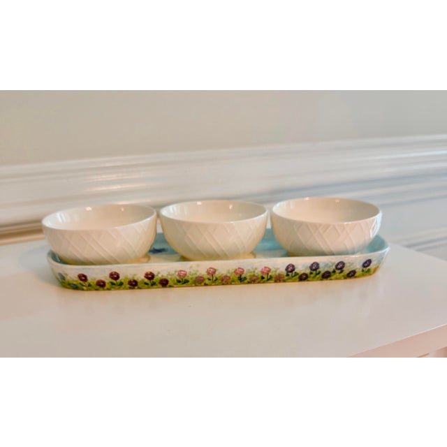 Ceramic 1990s Kathy Hatch Collection Hand-Painted Triple Bowl Serving Tray / Condiment Server For Sale - Image 7 of 9