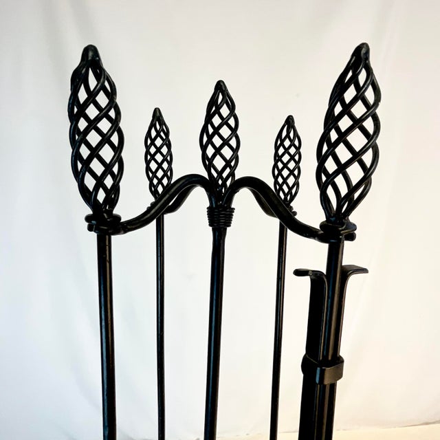 Metal 1970s Vintage Brutalist Boho Chic Wrought Iron Twisted Knob Fireplace Tools - 5 Pc Set. For Sale - Image 7 of 10