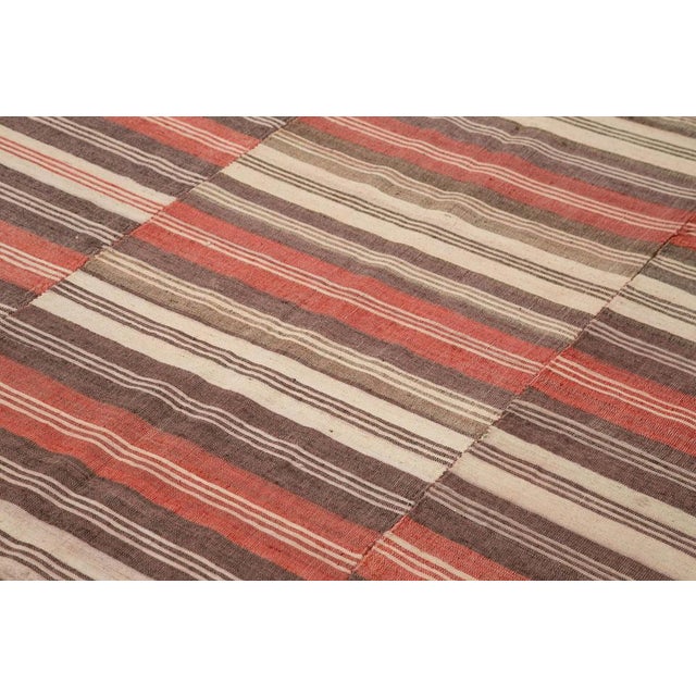 Handmade Thin Kilim Rug in Wool For Sale - Image 5 of 7