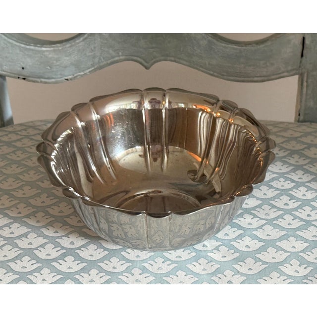 Art Deco Tiffany & Co Antique Silver Fluted Bowl For Sale - Image 3 of 10