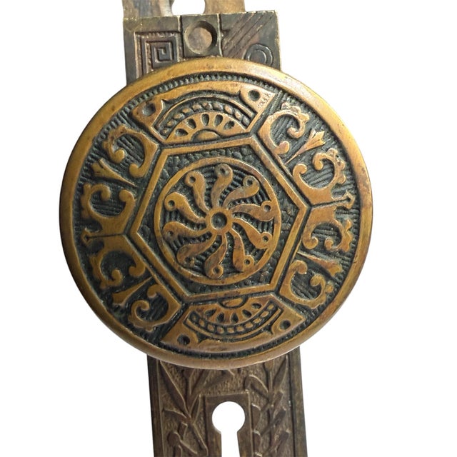 Traditional Antique Bronze Aesthetic Door Knobs and Backplates For Sale - Image 3 of 6