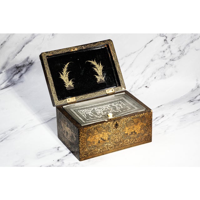 Incredible Large Antique Chinoiserie Asian Lacquer Tea Caddy Box Home Decor For Sale In New York - Image 6 of 15