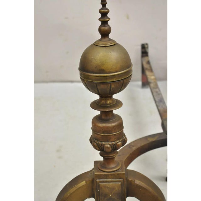 Late 19th Century Antique English Federal Brass Cannonball Fireplace Andirons With Patina - Pair For Sale - Image 5 of 10