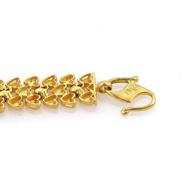 Mid 20th Century Mid 20th Century 22k Gold Heart Link Bracelet For Sale - Image 5 of 5
