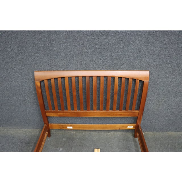 Ethan Allen American Impressions Spindle Bed/Double For Sale In Philadelphia - Image 6 of 14