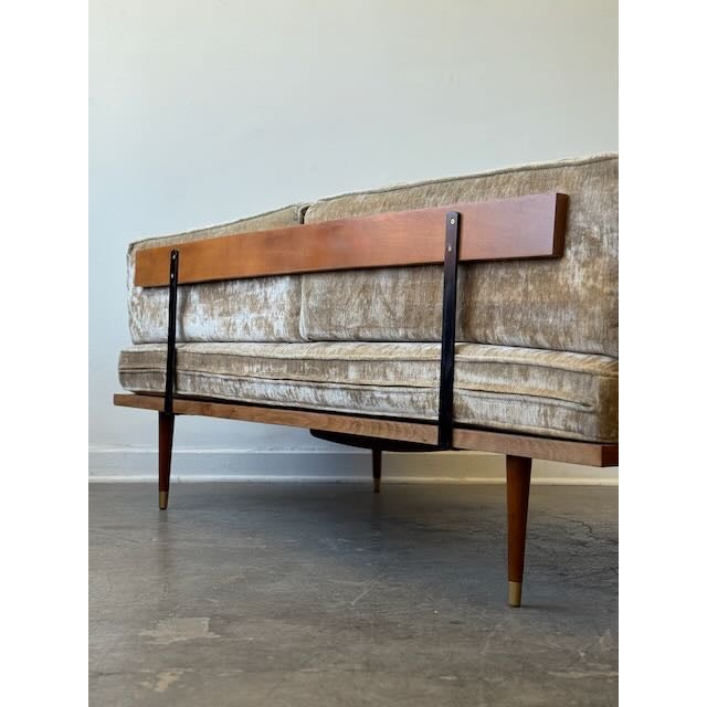 1950's Yugoslavian Daybed in Velvet For Sale - Image 15 of 15