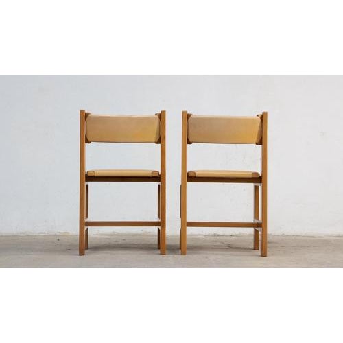 Chairs in Elm and Leather from Maison Regain, 1970s, Set of 2 For Sale - Image 6 of 9