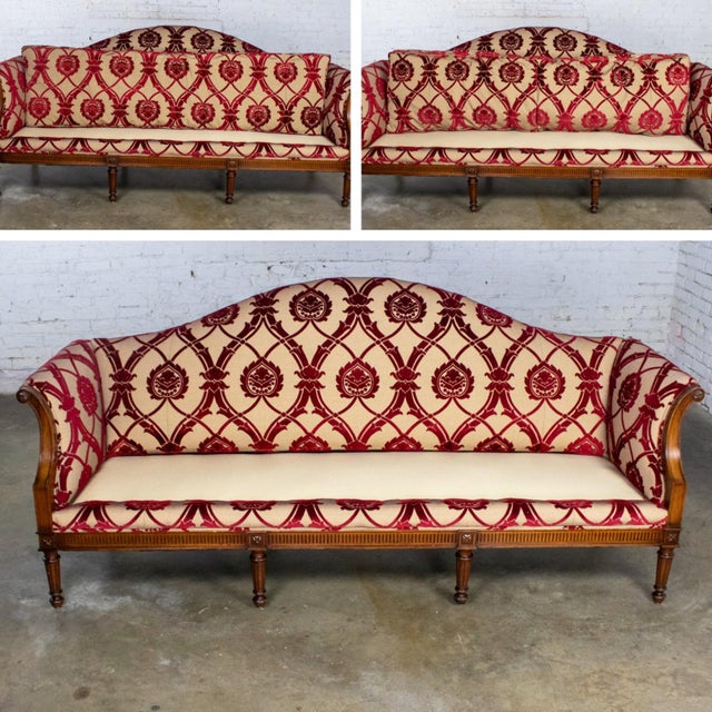 Late 19th to Early 20th Century Louis XVI Camel Back Sofa Directoire Style in Gaston Y Daniela Fabric For Sale - Image 14 of 18