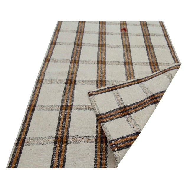 Mid 20th Century Vintage Turkish Kilim Runner- 2′5″ × 6′9″ For Sale - Image 5 of 7