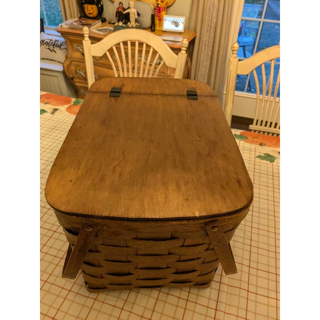 Late 20th Century Vintage Picnic Basket by Ville of Vermont For Sale - Image 5 of 6