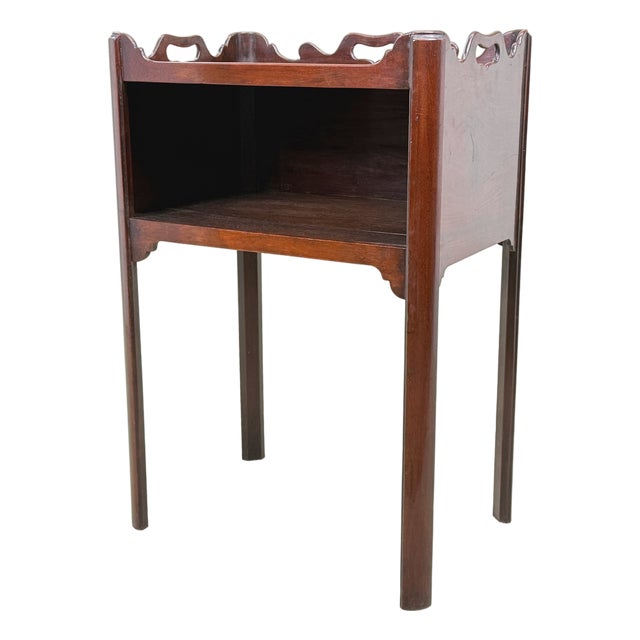Antique Georgian Mahogany Nightstand, 1760 For Sale