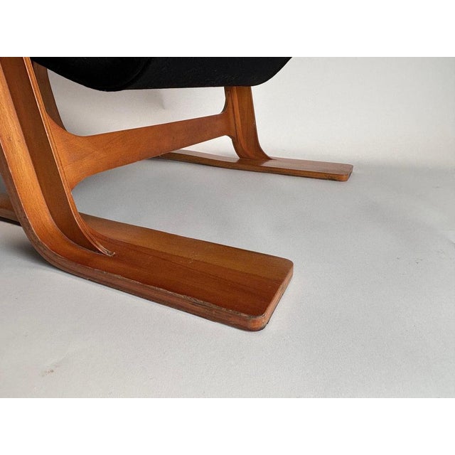 Isokon Lounge Chair by Marcel Breuer for Knoll, 1970s For Sale - Image 11 of 12